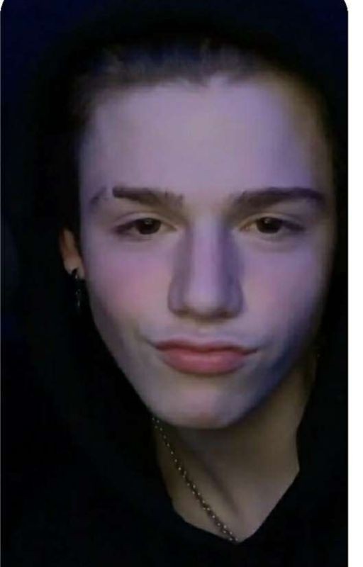 Король школы и тихоня💸💗