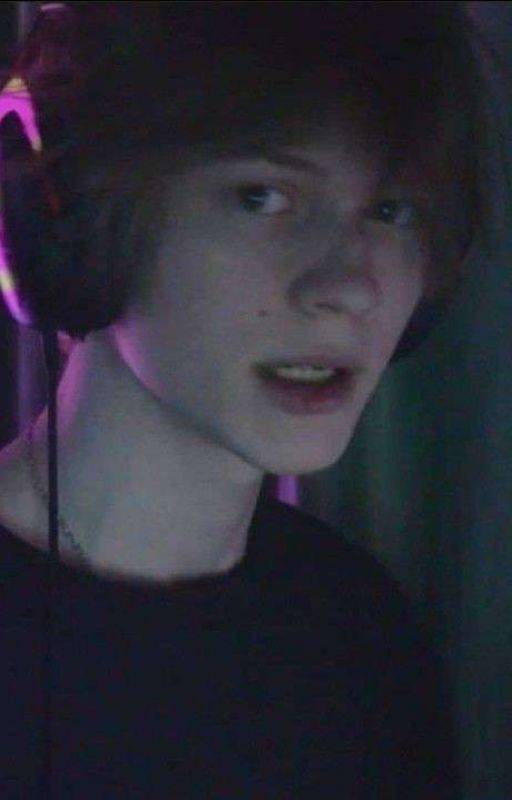 Я к тебе приду сегодня как бы "случайно"