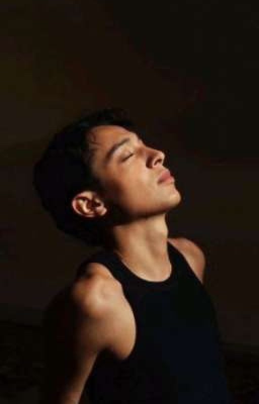 [Кайл Алессандро]