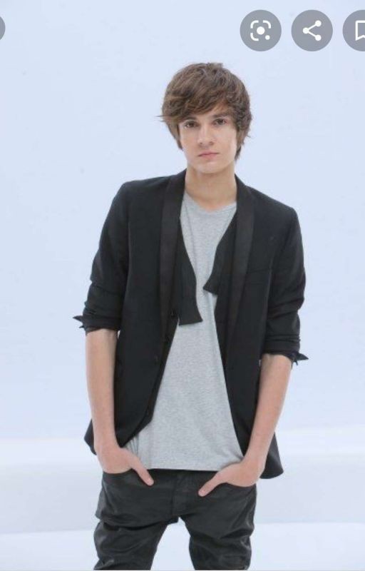 Фанфик про Никиту Киоссе (MBAND)