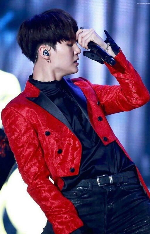 Обратная сторона Мин Юнги