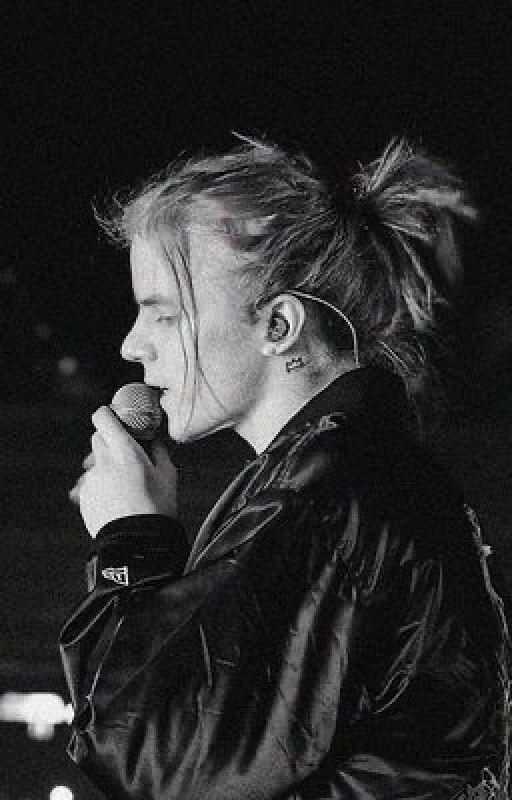 He's different with me💔🥃