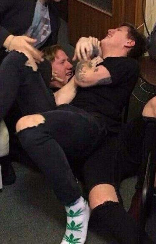 притяжение противоположностей