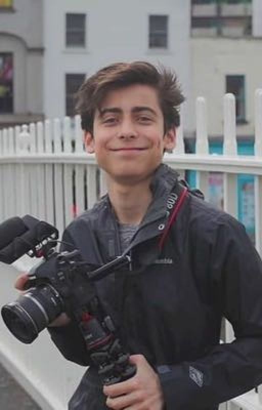 Позволь мне любить тебя