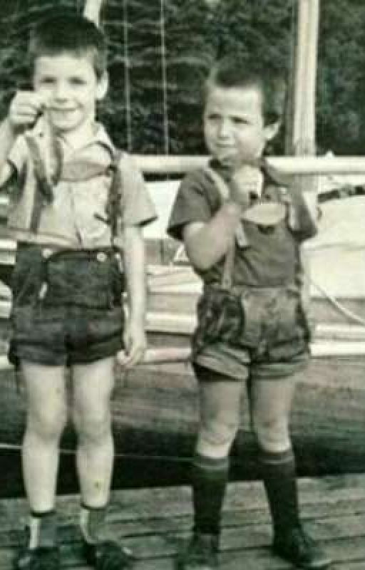 Пока ты спишь в своей постели