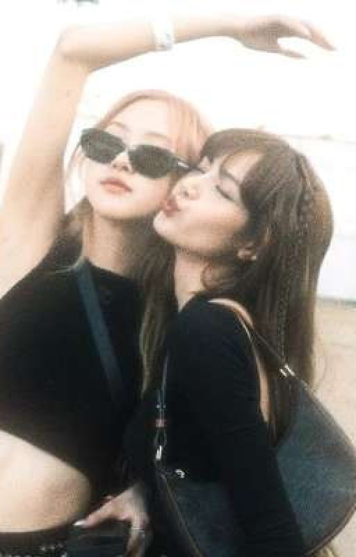 Глухой музыкант,слепой художник