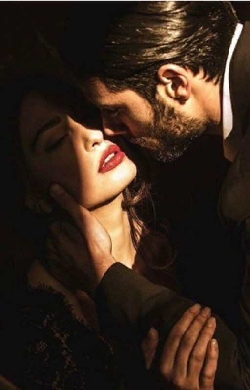 «Девушка напрокат . Детка , полюби меня»