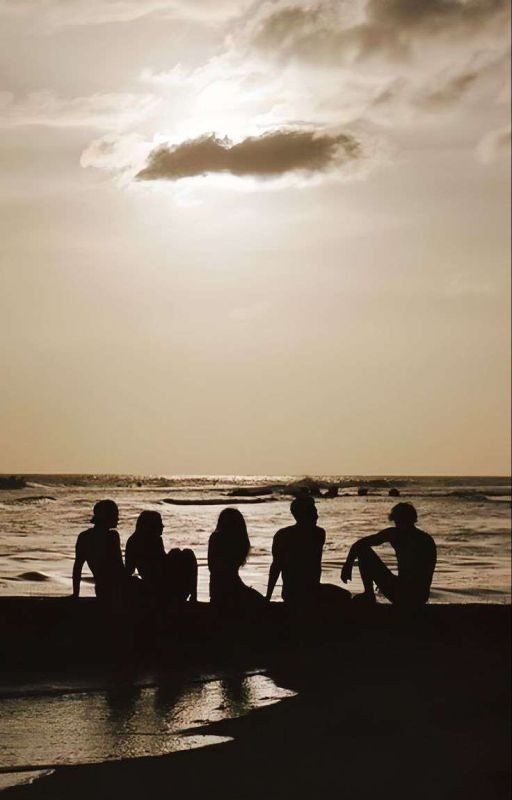 Между приливом и отливом