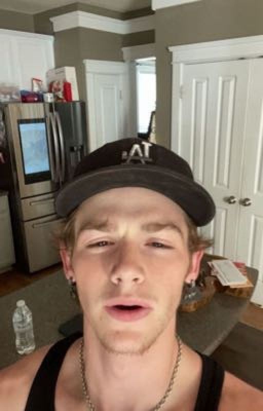 твой враг но твой сводный брат