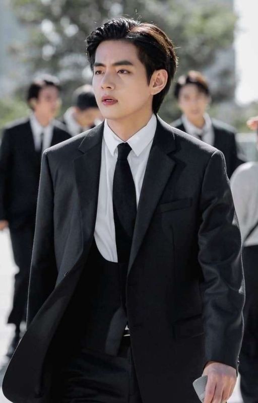 Враг семьи || Ким Тэхён