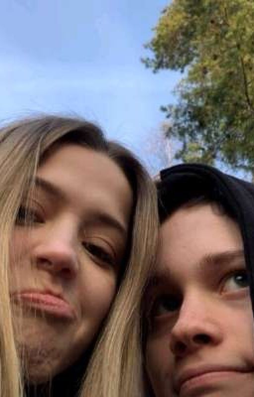 Из Врагов В Пару