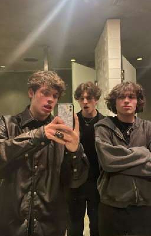 Твой Выбор ||Ник,Мэтт И Крис Стурниоло