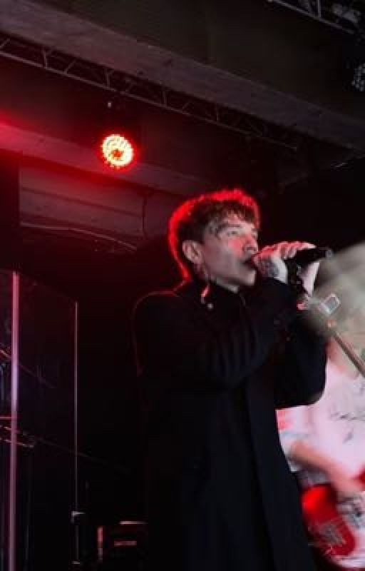 признай, ты думаешь обо мне||Глеб Викторов