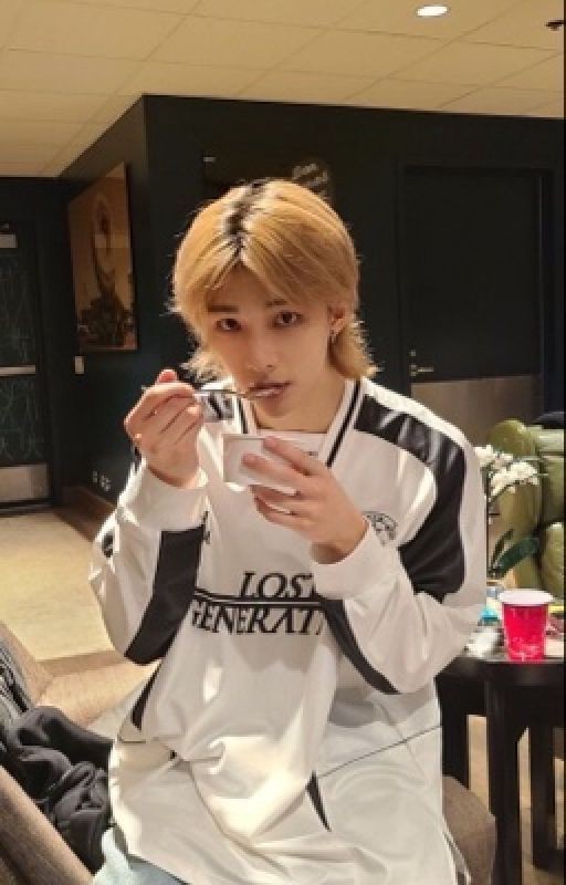 Чертов Хван Хёнджин