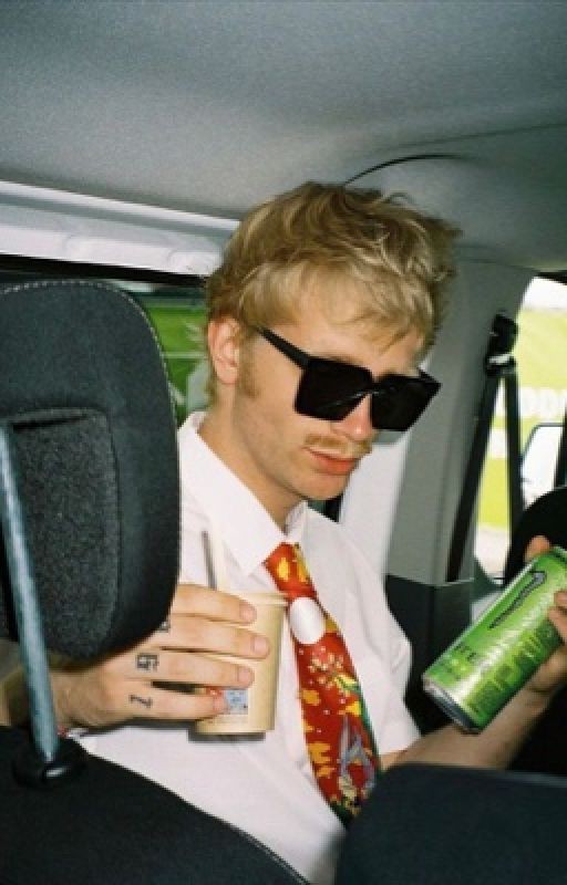 конченый блондин