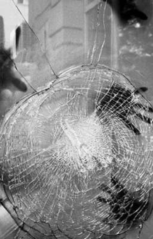 По осколкам прошлого //Виолетта Малышенко 18+//