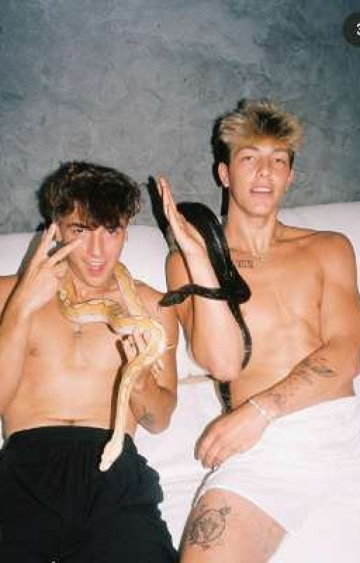 💕🧸Это больше чем дружба?💕🧸(Закончен)