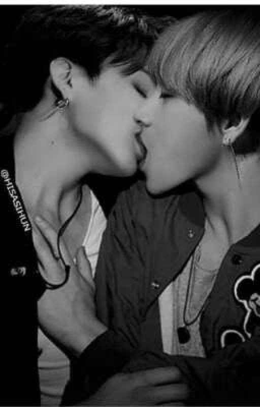 Хозяин прошу прекрати мне очень больно(Вигуки)