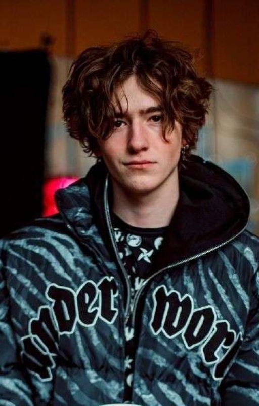 Начало Большой Любви )