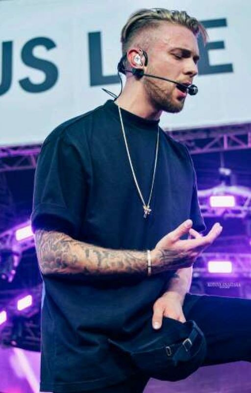 Fanfic about Yegor KReeD 18+