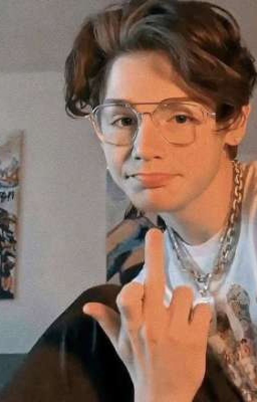 Сводный брат... (ЗАКОНЧЕН)