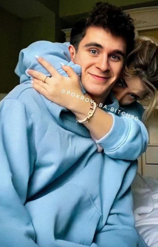 больше, чем просто школьная любовь