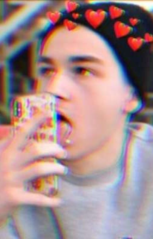 Обычный вечер .. или что-то большее? 18+