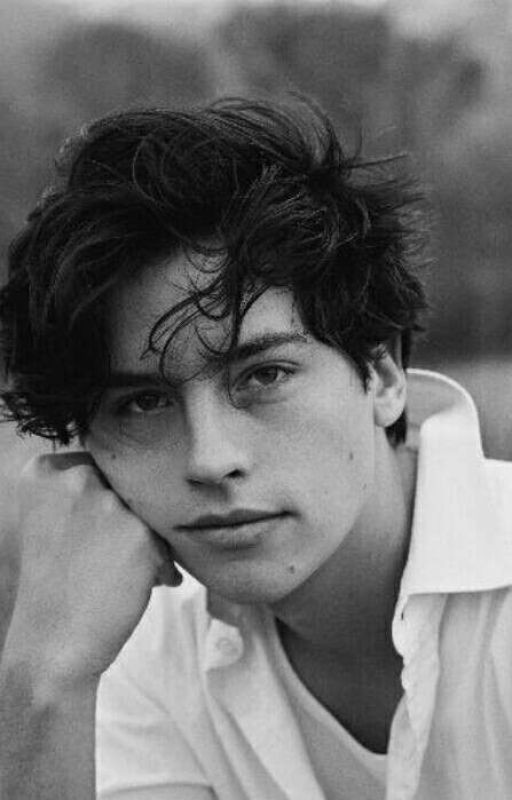 Он мой друг....или больше?