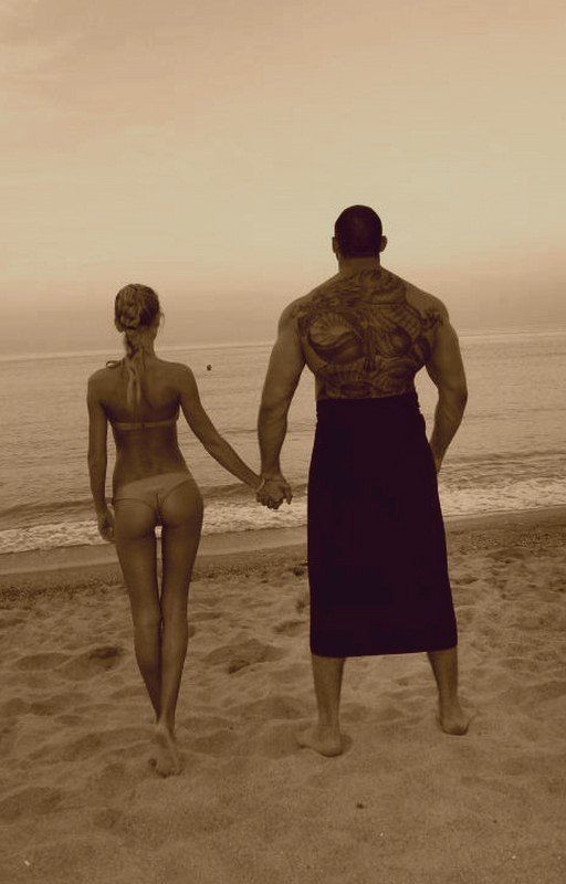 Его маленькая большая женщина