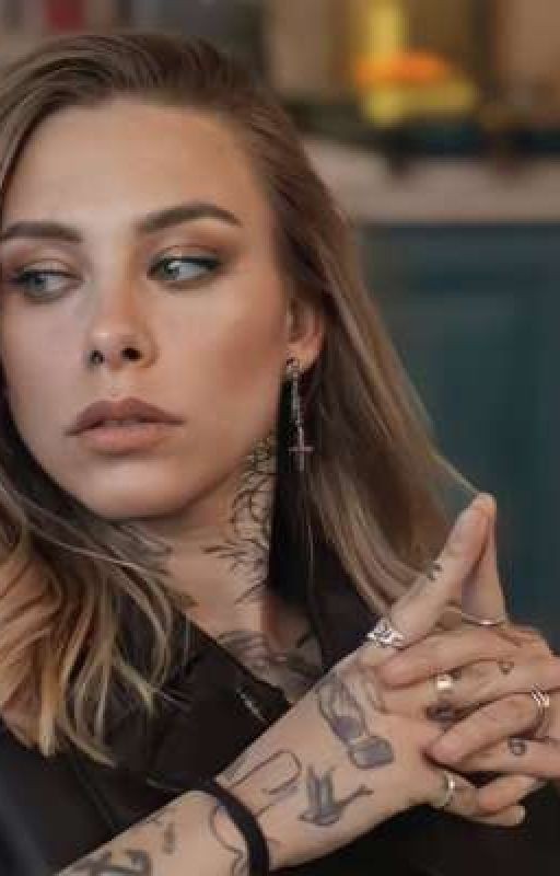 "Я-твой учитель хореографии. Ты-моя ученица. И не больше! "