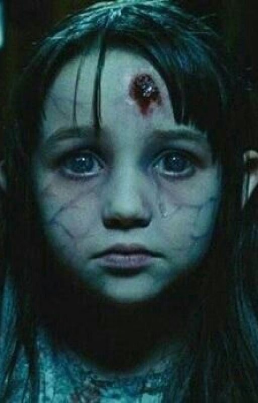 И ручки у нее... больные