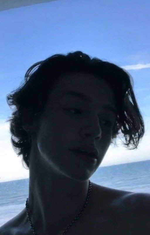 Перевоспитание переходящее в любовь...[P.M]