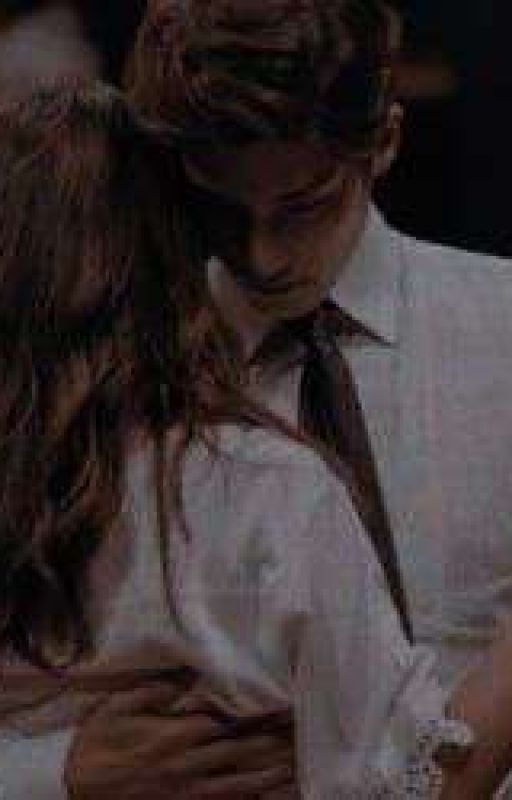 Любовь в центре игры {ЗАКОНЧЕНО}