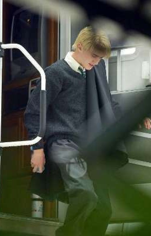 ты напоминаешь мне дождь