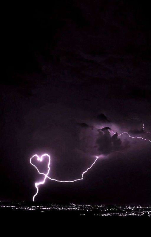 Два урагана-миллион чувств