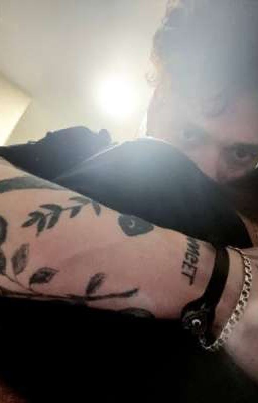 а может что то больше чем просто учитель?