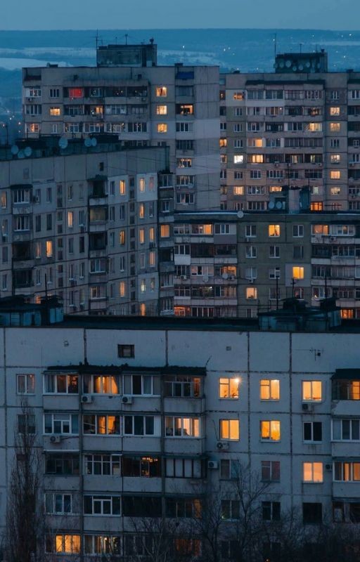 В объятиях лжи