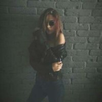 nika-smail1104