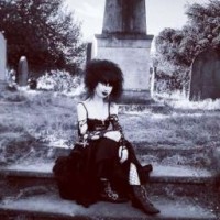 letycja-goth-vampire