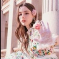 wyolete-white