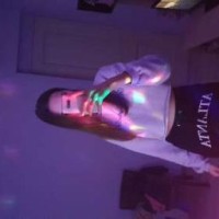 vikkicooper9