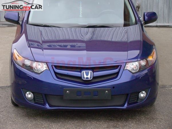 Решетка радиатора Sport для Honda Accord 8, дорестайлинг