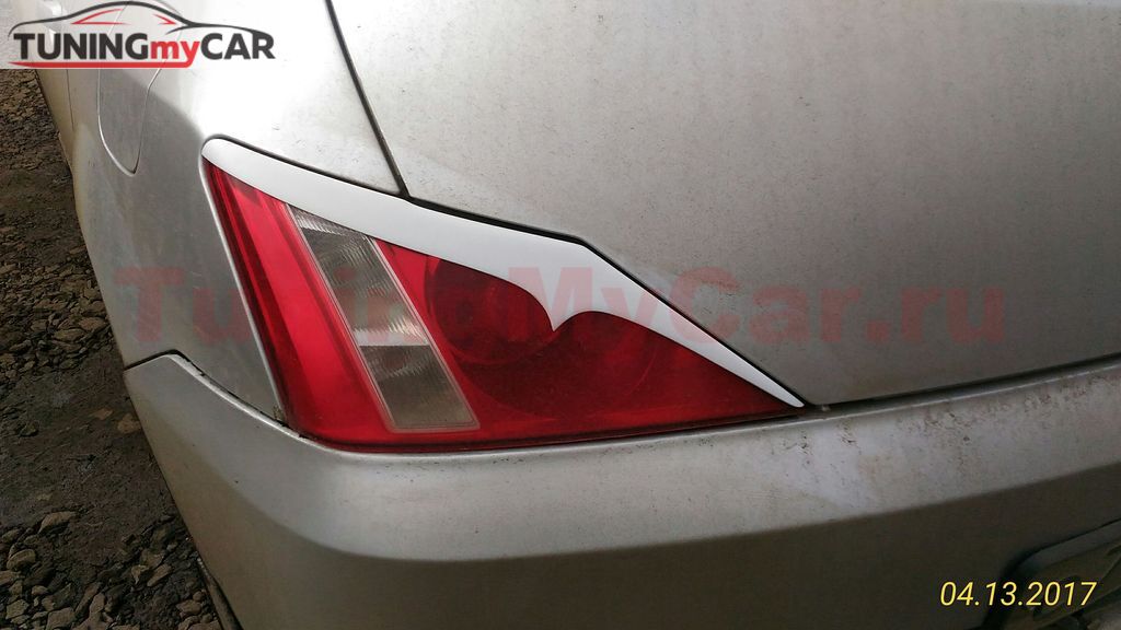 Реснички на заднюю оптику для автомобиля TOYOTA WILL VS NZE127 2001-2004