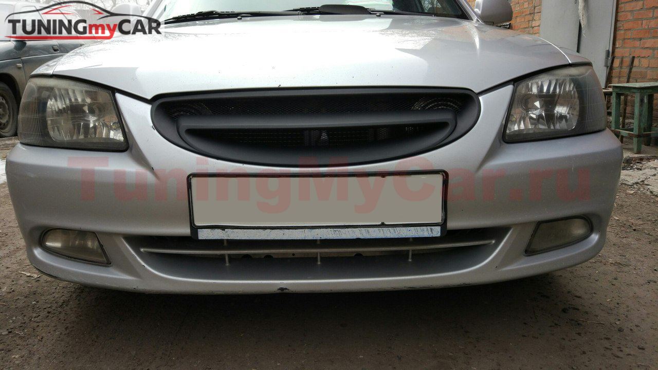 Решётка радиатора Hyundai Accent люкс