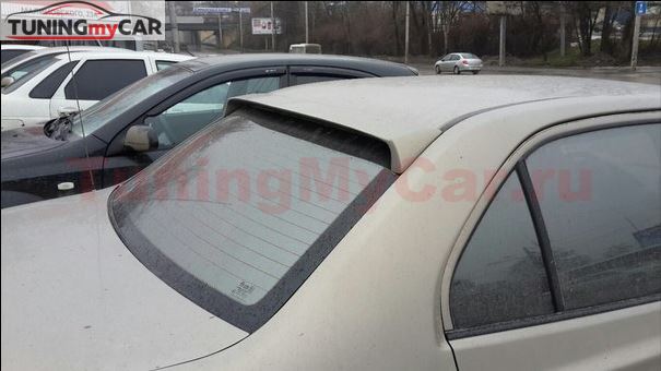 Козырек на заднее стекло для Hyundai Accent