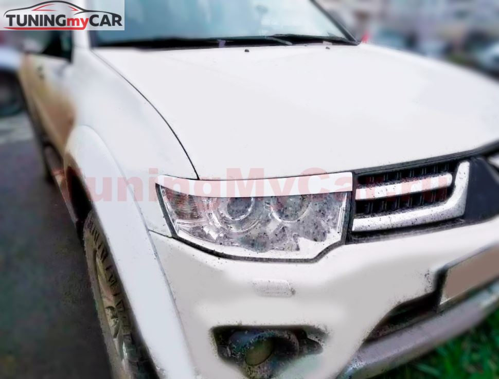 Реснички на фары для Mitsubishi Pajero Sport 2008-2017