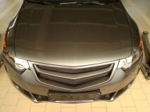 Планка в решетку радиатора "SPORT" для Honda Accord VIII 2008- / Acura TSX (CU2)var №2 без логотипа Honda