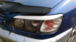 Реснички на фары для Toyota Ipsum 1996-2001 SXM10