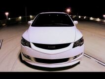 Решетка радиатора в стиле Mugen для Honda Civic 4D VIII
