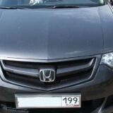 Решетка радиатора Sport для Honda Accord 8, дорестайлинг